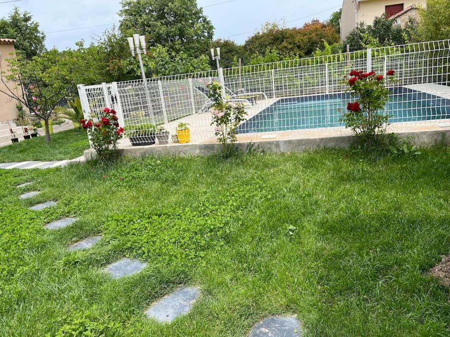 Climatise Avec Piscine Et Jacuzzi *