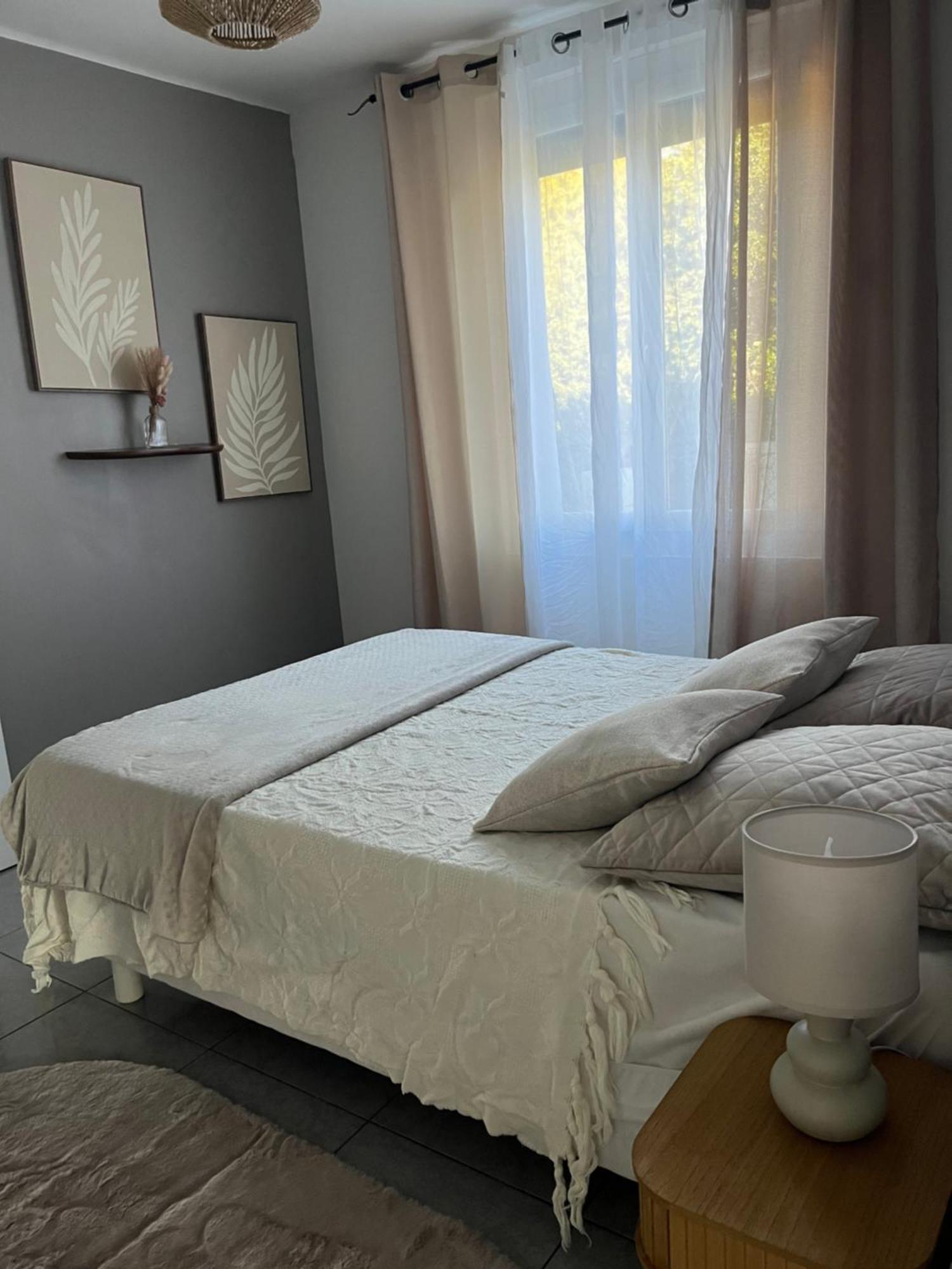 Holiday home Climatise Avec Piscine Et Jacuzzi Carpentras